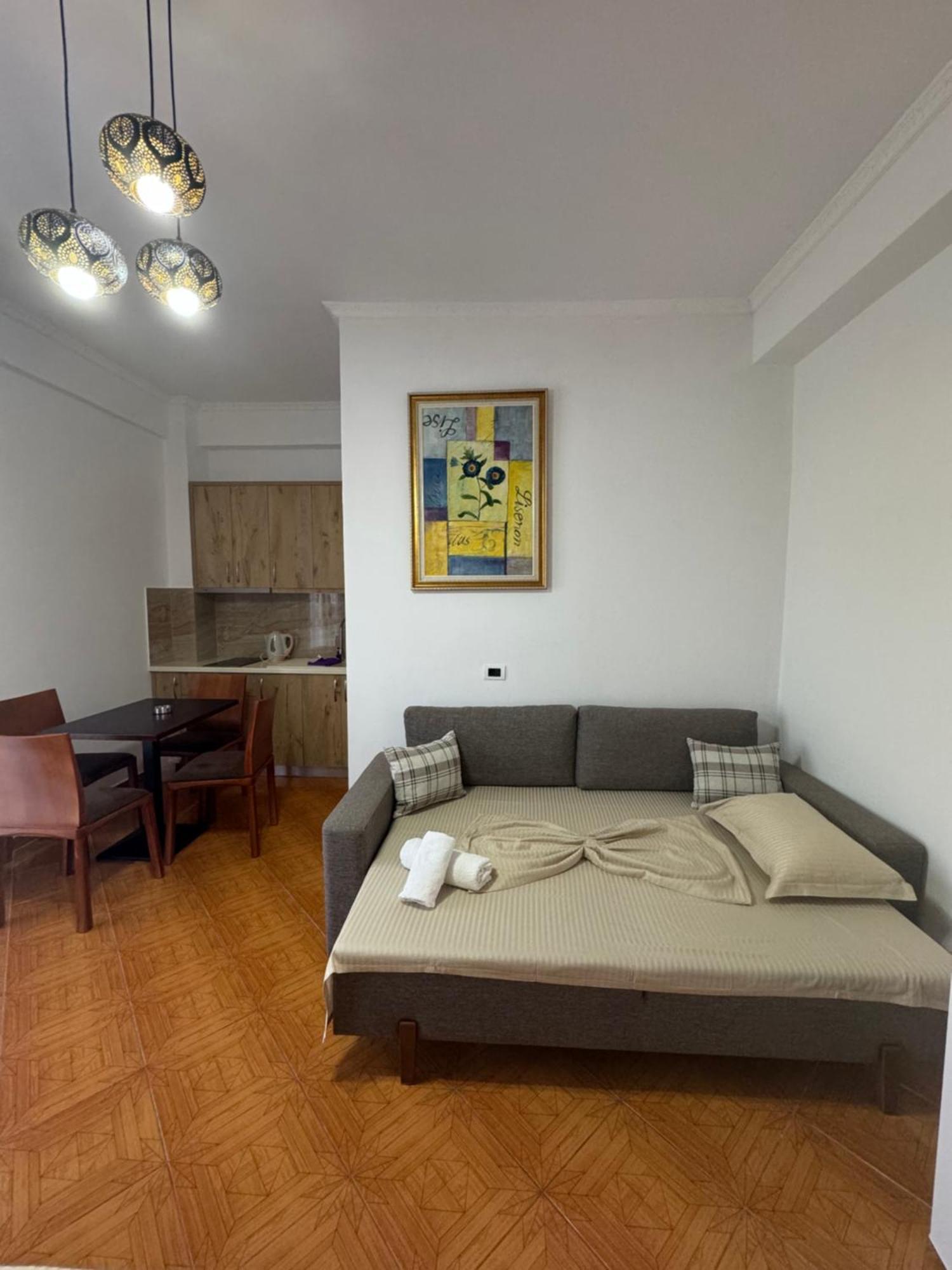 הימארה Hotel Frida מראה חיצוני תמונה